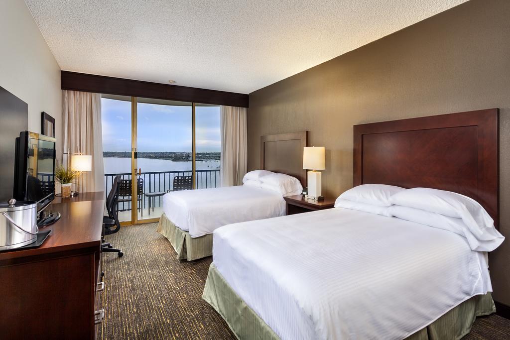2 Double Beds, Premium Room, Bay View, Non-Smoking