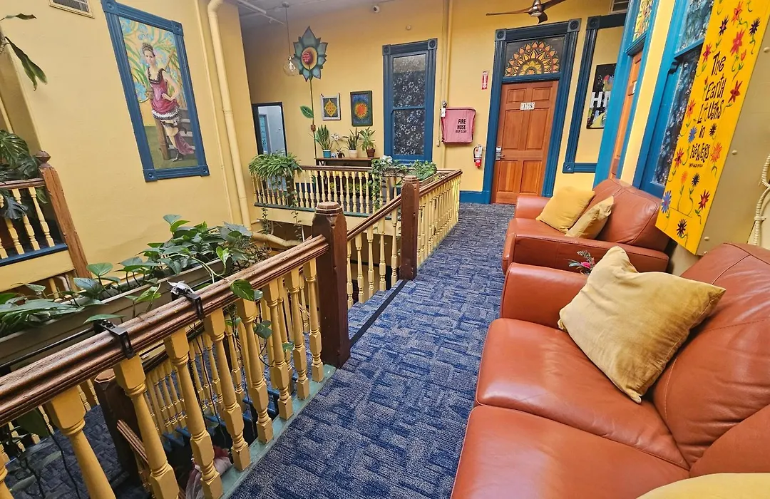 Gaslamp Hostel-1