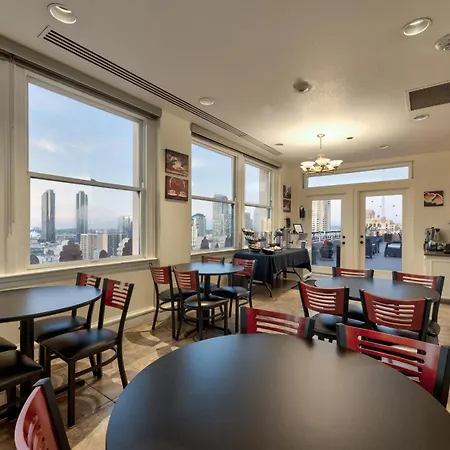 Gaslamp Plaza Suites-3