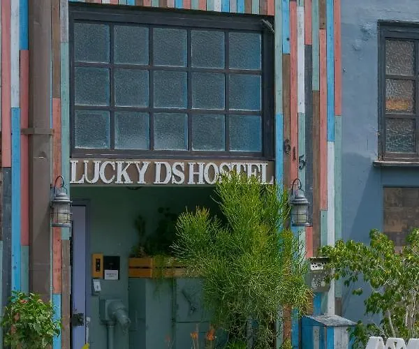California Dreams Hostel - Downtown San Diego